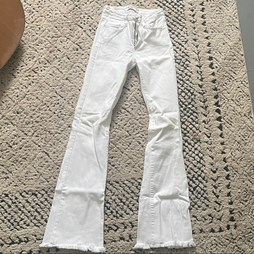 Just Black Women's Flare Jeans in White